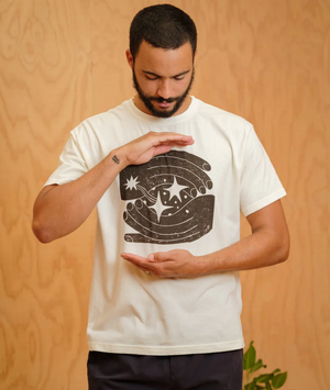 SPACE HANDS TEE - SUPER NATURAL